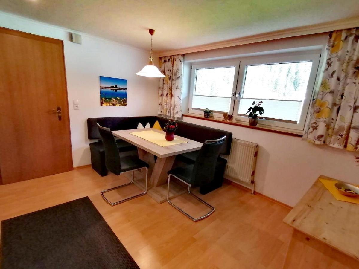 Glockenstuhl, Haus Apartment Тукс Екстериор снимка